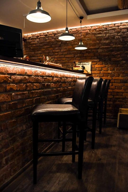 BadBoys Pizza - barový pult